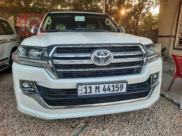 تۆیۆتا لاند کروزەر 2019  بۆ فرۆشتن لە عێراق - کەربەلا